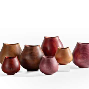 Tulipa Vase - Sucupira Preta