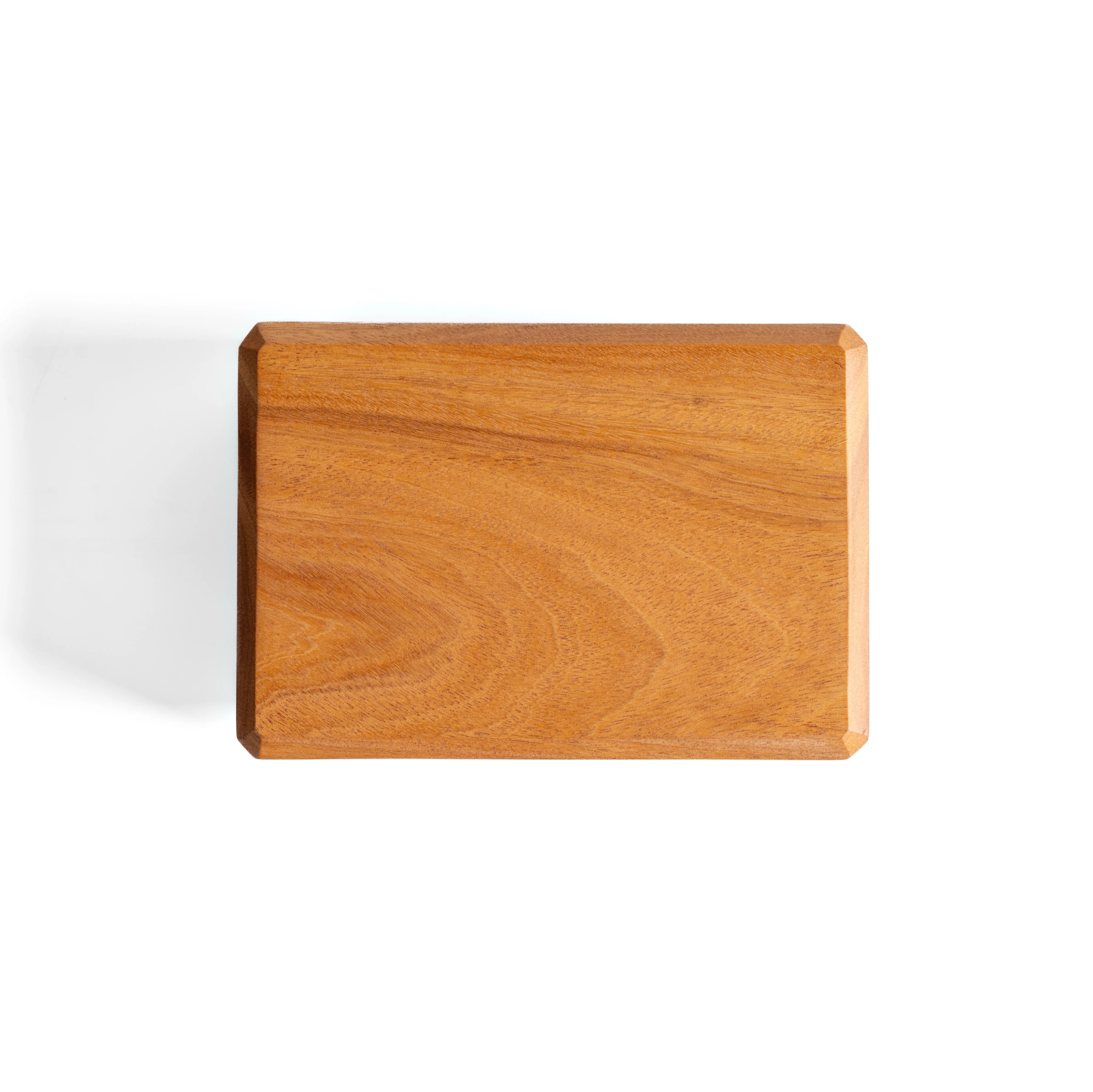 Tucupi Bar Board - Piquiá